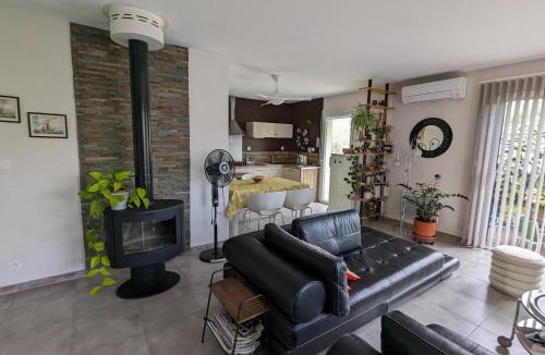 Morieres-les-Avignon Villa | La Maison sous l'olivier