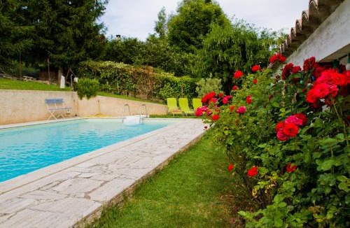 Mirabeau Bed & Breakfast | La Mirabelle - suite familiale de charme en Provence