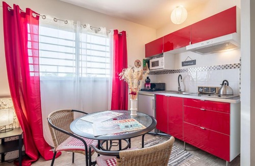 Villeneuve-les-Beziers Apartment | La Perle du Sud