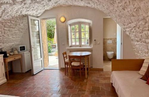 Eze House | La Petite Bergerie