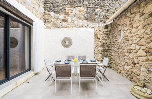 Cornillon House | La Petite Provençale - Proche sentiers