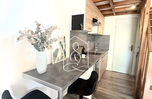 Tourrettes Apartment | La Petite Provence, Residence with Pool