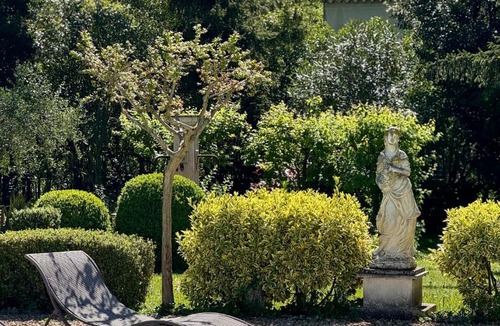 Velleron Bed & Breakfast | LA PETITE RIVE - Les Oliviers