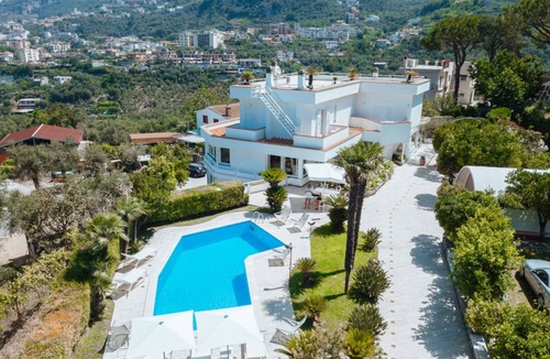 Vico Equense Villa | La Quiete, Exclusive Villa with private pool and Jacuzzi