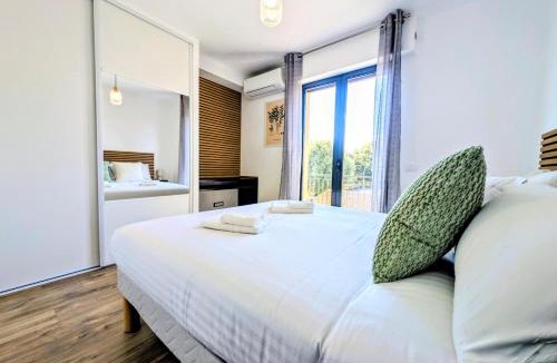 Roquebrune-Cap-Martin Apartment | La Régalide 2 C