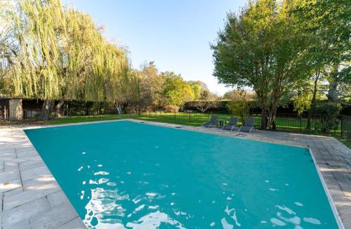Velleron House | La Rivière