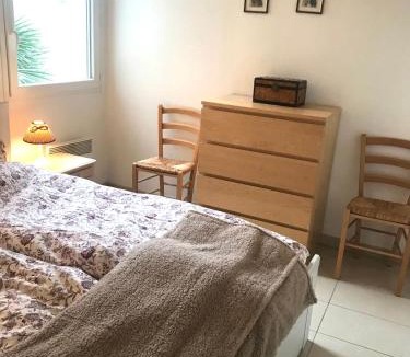Marseillan Apartment | la scribote