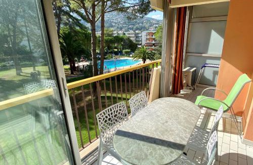Mandelieu-La-Napoule Apartment | La Siesta