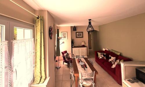 La Destrousse Apartment | La Tuilière T3 calme proche Cassis et Aix