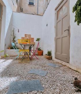 Avignon City Centre Apartment | La Verrière du Chapeau Rouge - Entièrement climatisé