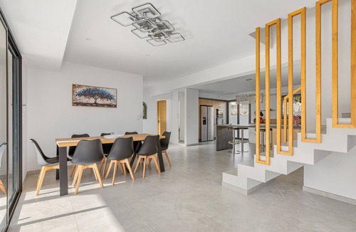 Villeneuve-les-Beziers House | La Villagalinier - Piscine Privée