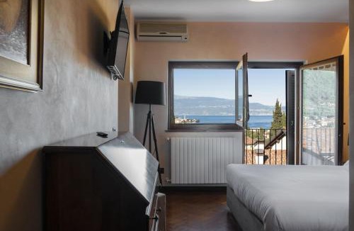 Salo House | La Villa