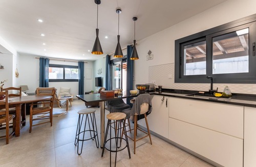 Saint-Gilles House | La Villa Sola - Climatisée avec piscine privée