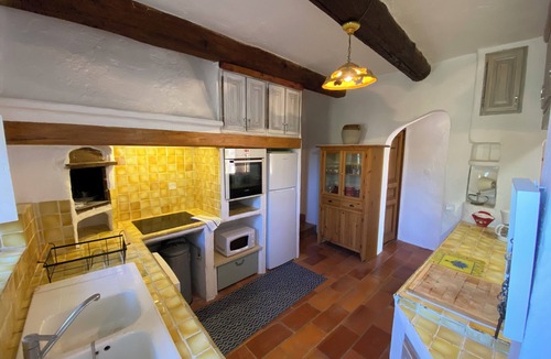 Evenos House | La Visitandine, a charming Provencal house in the heart of Sainte Anne d'Evenos