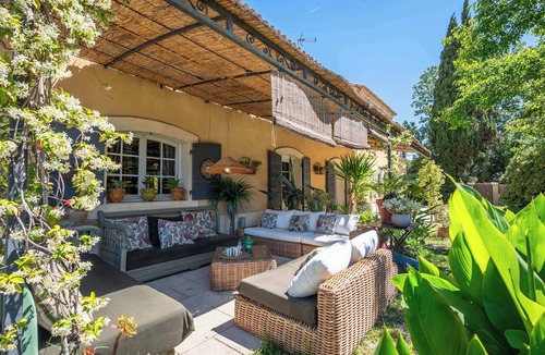 Arles Villa | Large air-conditioned villa in Arles