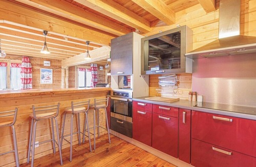 Allos House | Large Alpine Chalet in Allos for 12 Guests – 1,700m Altitude