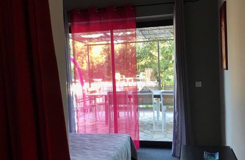 Ferrieres-les-Verreries House | Large charming cottage between sea and mountains