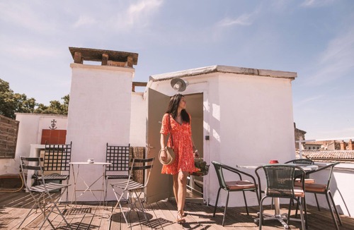 Faubourg Apartment | Large charming apartment in the heart of Nîmes with spectacular rooftop, garage