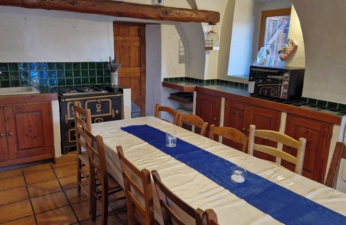 Faucon-de-Barcelonnette House | Large family home in the mountains with swimming pool
