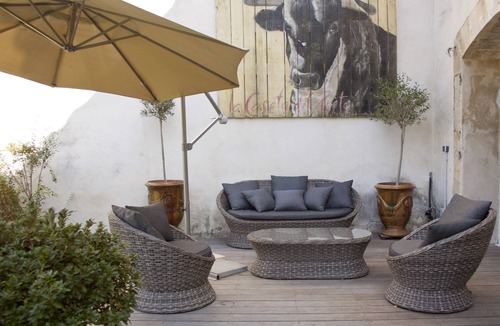Generac House | LARGE FAMILY FARMHOUSE IN THE HEART OF THE CAMARGUE AND 10 KM FROM NIMES