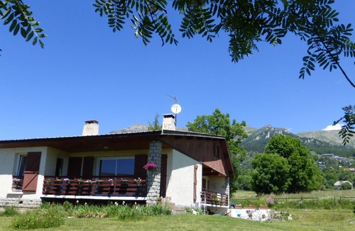 Saint-Michel-de-Chaillol Ski Chalet | large family chalet (150m2) 10-12 people
