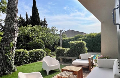 Salon-de-Provence House | Large house with swimming pool in a quiet location, rated 4 stars