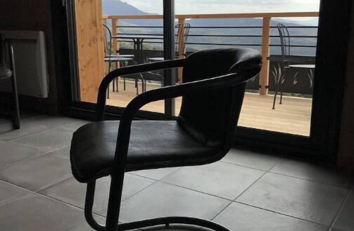 Saint-Michel-de-Chaillol Ski Chalet | Le Barry - Chalets des Peylières