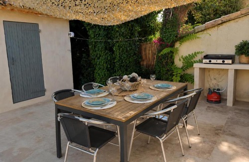 Maussane Villa | Le Bessouno
