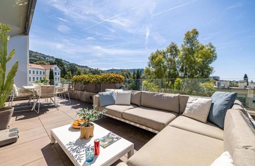 Prado - Republique Apartment | Le Boréal penthouse, terrasse et vue panoramique