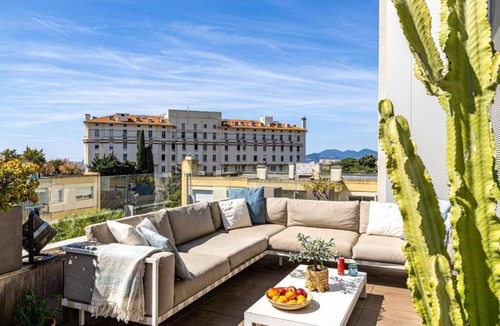 Prado - Republique Apartment | Le Boréal penthouse, terrasse et vue panoramique