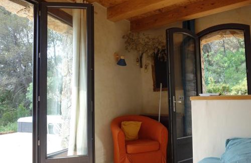 Tavernes Bed & Breakfast | Le Cabanon