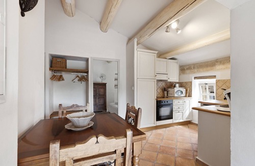Bonnieux Apartment | Le Capitaine Apartment in the heart of Bonnieux