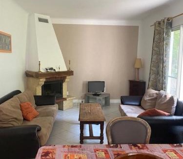 Arles House | LE CHIPOT GITE IN CAMARGUe