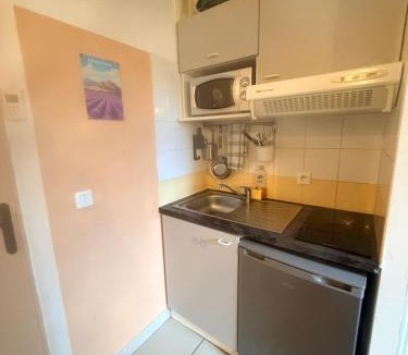 Aix-en-Provence Apartment | Le Clos d'Aix studio 102