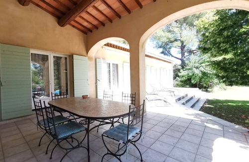 Gemenos Villa | Le Clos Provençal - Quiet house, garden & pool 8 people
