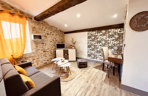 Route de Beaucaire Apartment | Le Cocon Charmant Studio
