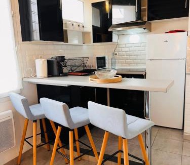 Garons Apartment | Le Cocon de Garons, Centre & Aéroport