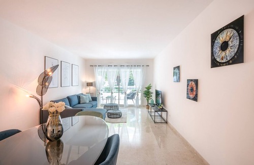 Cannes Apartment | Le Dolce Vita