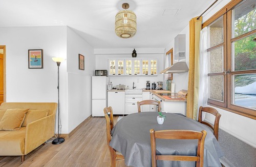 Gap Apartment | Le Domaines Des Thermes – T2 with Shared Pool, Peaceful Setting, Mountain View