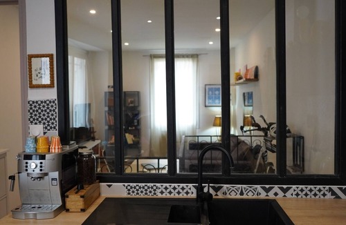 Istres Apartment | Le Duplex - Renovated T3 in the heart of Istres