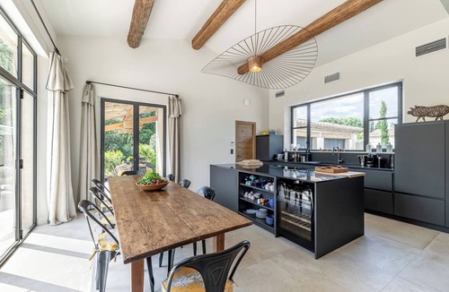 St.-Remy-de-Provence House | Le Jardin Secret, , St Rémy, a nearby village within walking distance