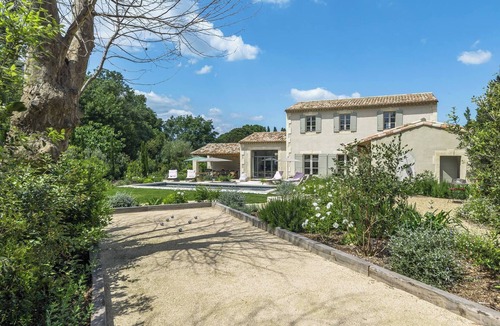 St.-Remy-de-Provence House | Le Jardin Secret, , St Rémy, a nearby village within walking distance