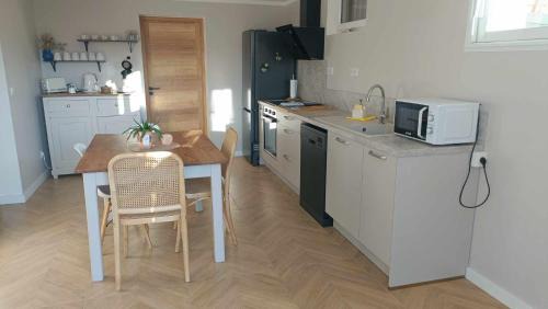 Mallemoisson Apartment | Le jardin de Nigelle , En Provence