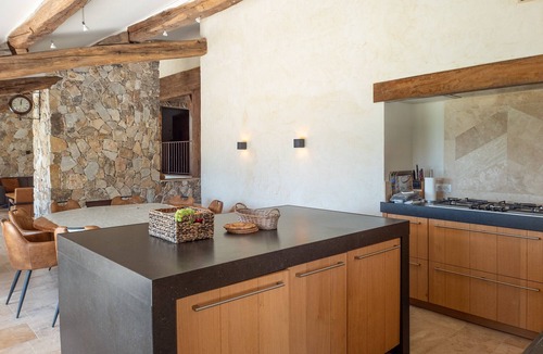 Lorgues Villa | Le Jardin des Enfants, air-conditioned, perfect for kids and pets, Lorgues