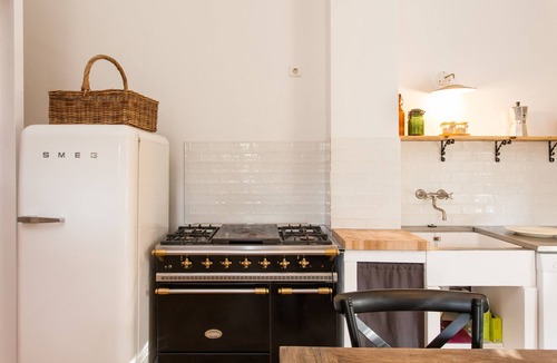 Goult Cottage | LE JAS, the cottage whose decoration is directly inspired by nature