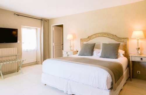 Orgon Hotel | LE MAS DE LA ROSE
