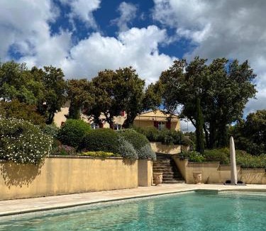 Bonnieux Villa | Le Mas de Quatremonts - Your refuge in Provence