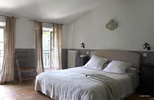 Cabris Bed & Breakfast | Le Mas du Naoc