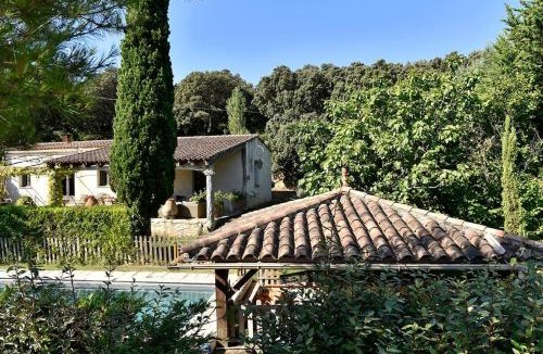 Arles Villa | Le Mazet des Oliviers