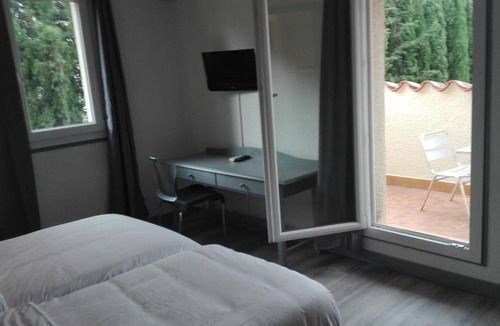Le Boulou Hotel | Le Néoulous